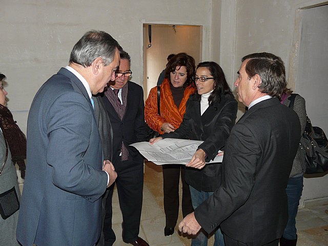El Delegado del Gobierno y el Alcalde de Molina de Segura visitan las obras del Centro de Día para la Promoción de la Autonomía Personal - 2, Foto 2
