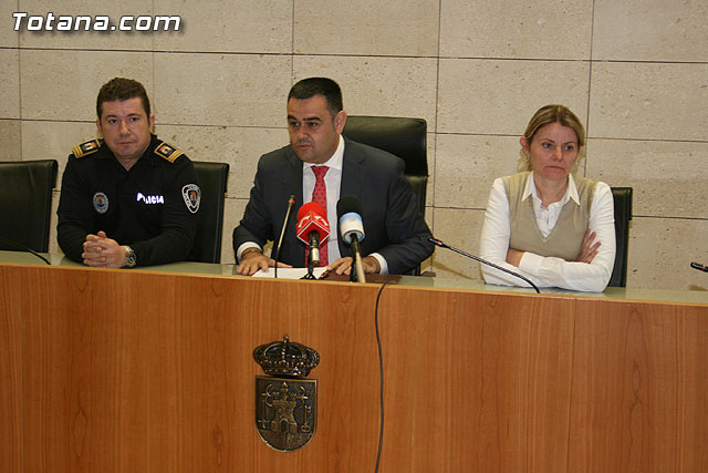Toman posesin de sus cargos los cuatro nuevos cabos de la Polica Local de Totana - 14