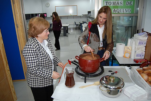 Chocolate y monas en Las Torres de Cotillas para celebrar Santo Tomás de Aquino - 1, Foto 1