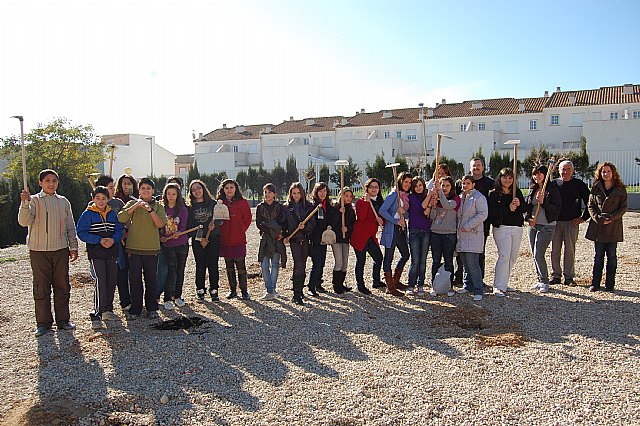 Los alumnos del IES Villa de Alguazas concienciados con el medio ambiente - 1, Foto 1