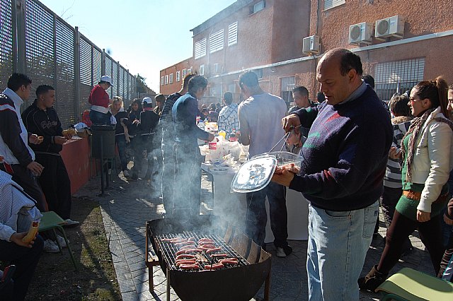 Los estudiantes del CES Vega Media disfrutar de una jornada de convivencia - 2, Foto 2