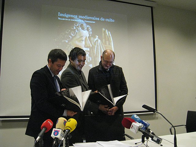 La escultura medieval se exhibe en el Museo Arqueológico de Murcia con 42 piezas de la colección El Conventet - 1, Foto 1