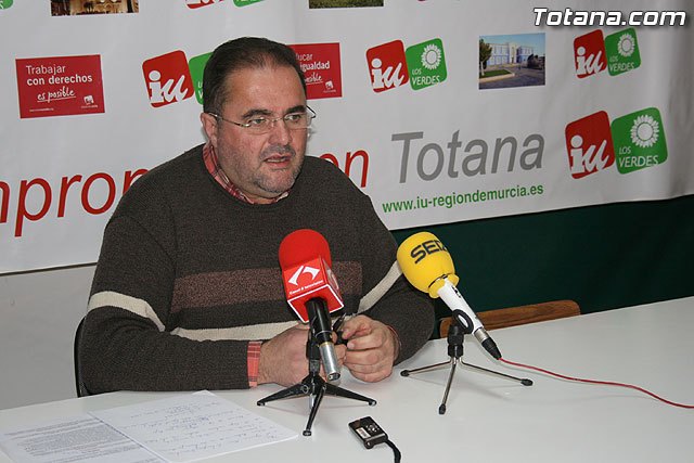 Para IU, el alcalde de Totana cada día que pasa se encuentra más nervioso y aislado por el Grupo Popular, Foto 1