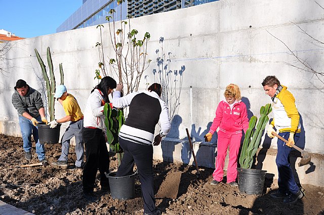 La Escuela Taller El Palacio da sus primeros pasos en la formación teórica de los alumnos - 1, Foto 1