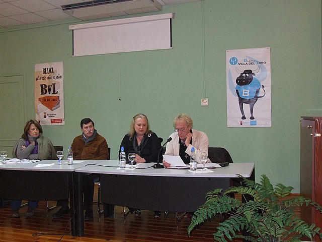 Soren Peñalver ofrece un recital de poesía en Blanca - 1, Foto 1