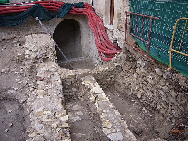 Descubren la primitiva puerta de acceso al Castillo de Caravaca - 3, Foto 3
