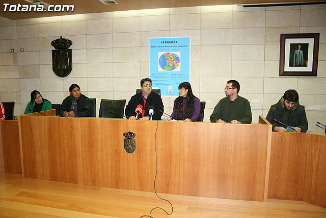 Totana acoge las “I Jornadas para el dilogo intercultural y solidario