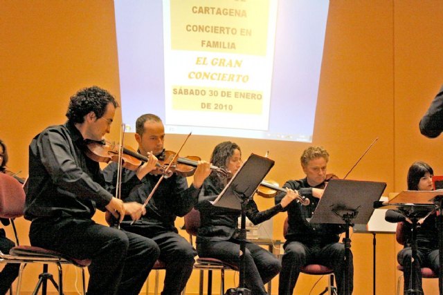 Lleno absoluto en el primer Concierto en Familia del año - 1, Foto 1