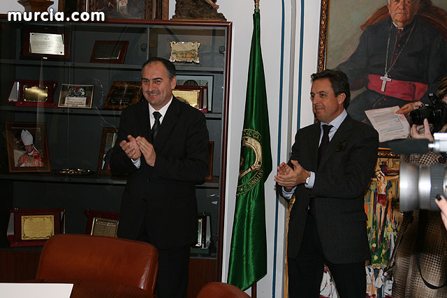 El alcalde de Totana y el presidente de la UCAM se alan - 11