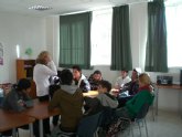 Los alumnos del Aula Ocupacional de Totana participan en un taller de educación afectiva-sexual