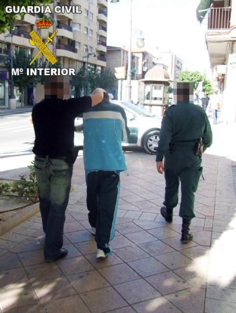 La Guardia Civil detiene a una persona por un atraco en una joyería en Murcia - 1, Foto 1