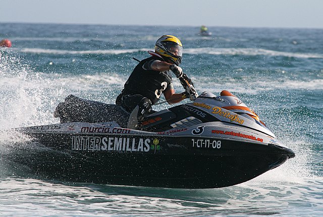 Los días 6 y 7 de febrero se inaugura la temporada 2010 de motos de agua con la primera prueba puntuable para el campeonato regional murciano, Foto 1