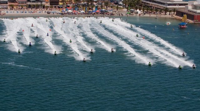 Los días 6 y 7 de febrero se inaugura la temporada 2010 de motos de agua con la primera prueba puntuable para el campeonato regional murciano, Foto 2