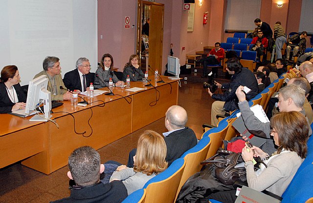La Universidad de Murcia celebra un encuentro sobre las políticas públicas ante la crisis económica - 1, Foto 1