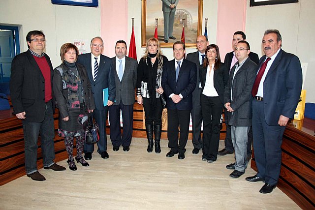 El Director General de Comercio y el alcalde de Alcantarilla presentan la Segunda Gran Feria Outlet - 2, Foto 2