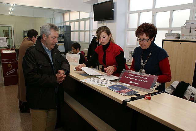 La Oficina de Información al Consumidor atendió a más de 500 ciudadanos y formó a 1.500 de escolares durante 2009 - 1, Foto 1