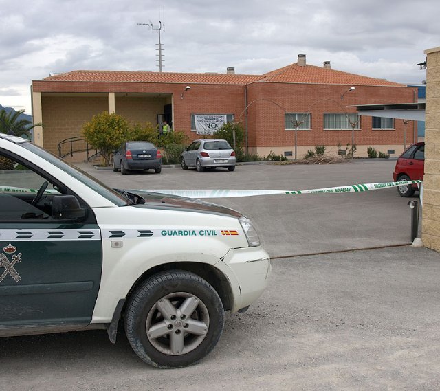 La Guardia Civil registra desde primera hora las instalaciones de la Comunidad General de Regantes Sector A. Zona II de Abarán - 2, Foto 2
