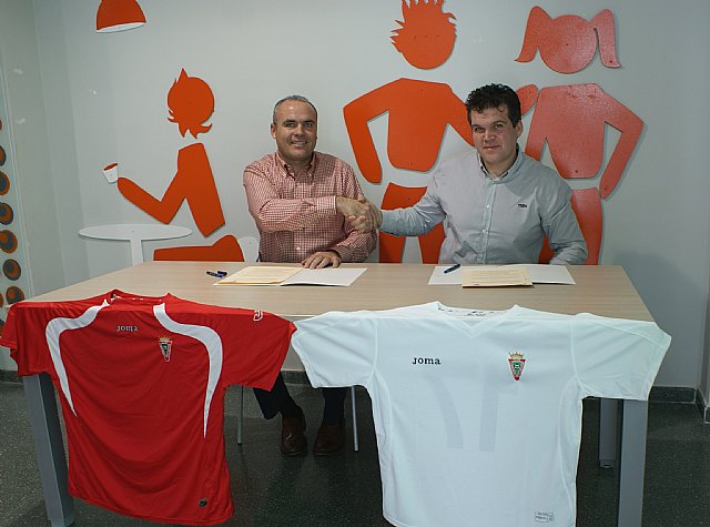 El Ayuntamiento firma un convenio de colaboración con el Club Deportivo Lumbreras - 1, Foto 1