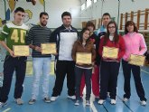 Arrancan las Jornadas de Deporte con Implemento con el curso de iniciacin de bdminton que se celebr con la participacin de una decena de personas