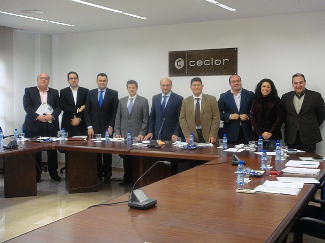 Los alcaldes de Lorca, Águilas, Totana y Puerto Lumbreras y la Confederación Comarcal de Organizaciones Empresariales, -CECLOR-, aunan esfuerzos, Foto 1
