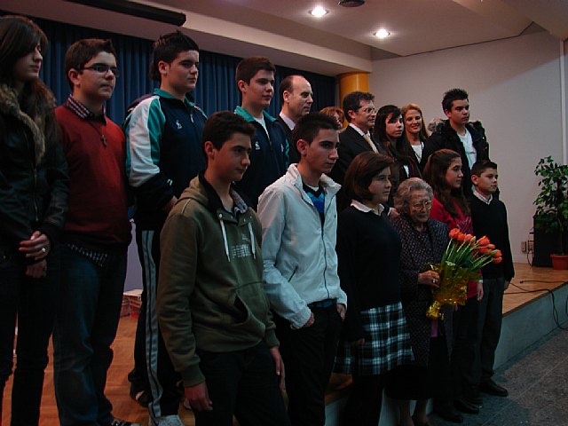 El Alcalde de Lorca entrega los II Premios Ángeles Pascual de narración para educación secundaria - 1, Foto 1