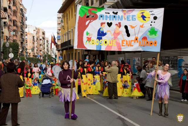 Con el desfile infantil de mañana, el baile de disfraces del sábado y el gran desfile del domingo, Alcantarilla celebra sus carnavales - 2, Foto 2