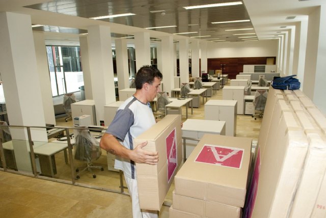 Última fase de los traslados al edificio de San Miguel - 2, Foto 2