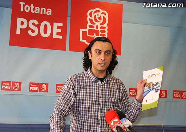 Martínez Usero asegura que Valverde y Pagán se fueron de vacaciones a Berlín, Foto 1