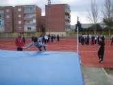 Los alumnos de Maristas con el atletismo de lite