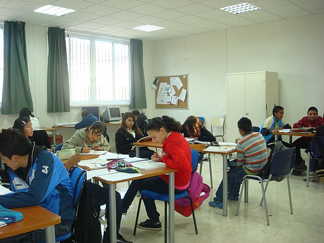 Arrancan las sesiones de refuerzo educativo, Foto 1