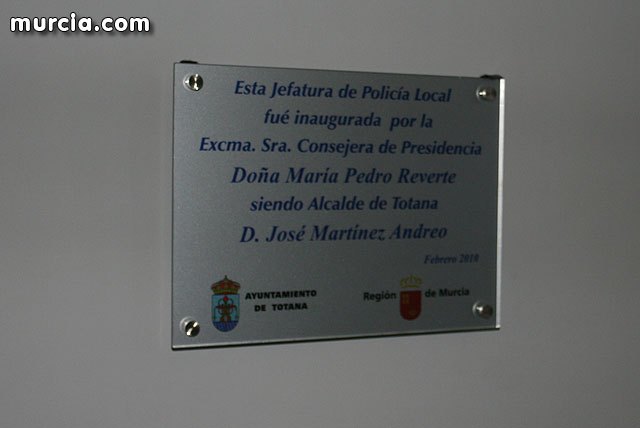 IU: "The absence of the Presidential Adviser on the opening of the local police headquarters, attests Martnez Andreo insulation to the Regional Government", Foto 1