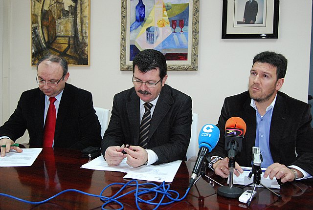 Alhama acoge las dos etapas ms importantes de la Vuelta a la Regin de Murcia en la que participa el estadounidense Armstrong, Foto 1