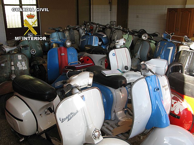 La Guardia Civil recupera 3 motocicletas clásicas sustraídas y puestas a la venta en un portal de Internet - 1, Foto 1