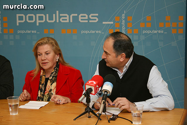 Los diputados nacionales y regionales, Alberto Garre y Beln Fernndez-Delgado, unen sus fuerzas en Totana - 3