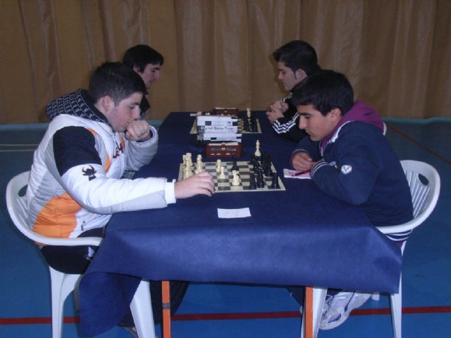 A total of six schools in Totana participate in the regional chess second day of school sport in the open category, Foto 1