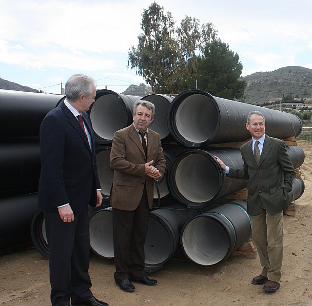 La Comunidad invierte cuatro millones de euros en abastecimiento de agua potable y saneamiento en el campo de Abarán - 2, Foto 2