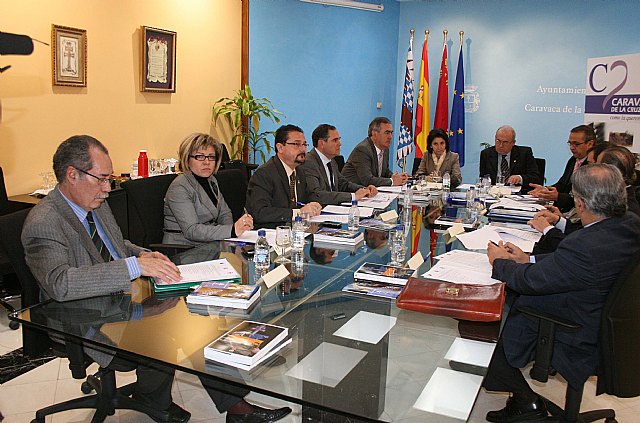 El Consorcio del Año Santo 2010 aprueba contratos de patrocinio con El Corte Inglés y Cepsa - 2, Foto 2