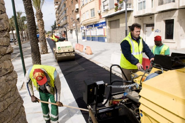 Arrancan las obras de asfaltado de la calle Real según lo previsto - 2, Foto 2