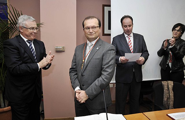 Faustino Cavas tomó  posesión como decano de la Facultad de Derecho - 1, Foto 1