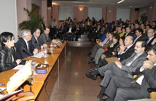 Faustino Cavas tomó  posesión como decano de la Facultad de Derecho - 4, Foto 4