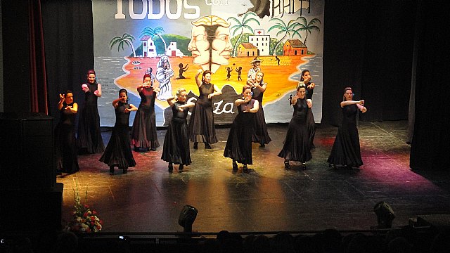 1.580 euros recaudados por Artistas & Punto en la Gala Benéfica 'Cieza, Todos con Haití' - 1, Foto 1