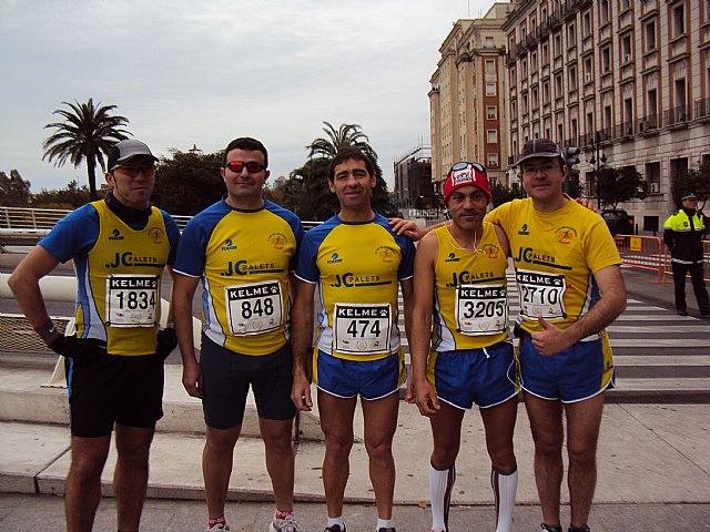 Five Totana Athletic Club athletes participated in the 30th edition of the Marathon of Valencia, Foto 1