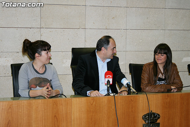 La joven totanera Mara Jos Martnez participa en un campeonato internacional de gimnasia rtmica - 3