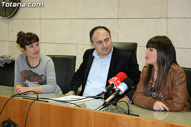 La joven totanera Mara Jos Martnez participa en un campeonato internacional de gimnasia rtmica - 6