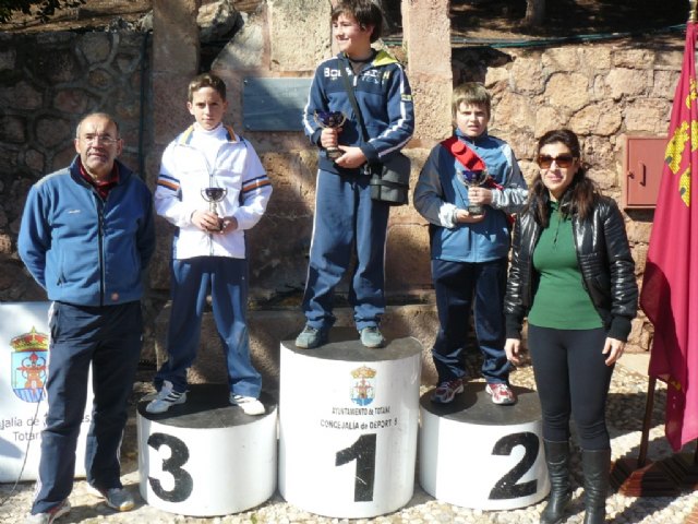 Más de 200 escolares participan en la jornada de orientación de Deporte Escolar, Foto 2