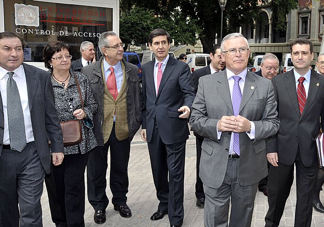 El rector de la Universidad Rey Juan Carlos analizó las posibles reformas constitucionales - 1, Foto 1