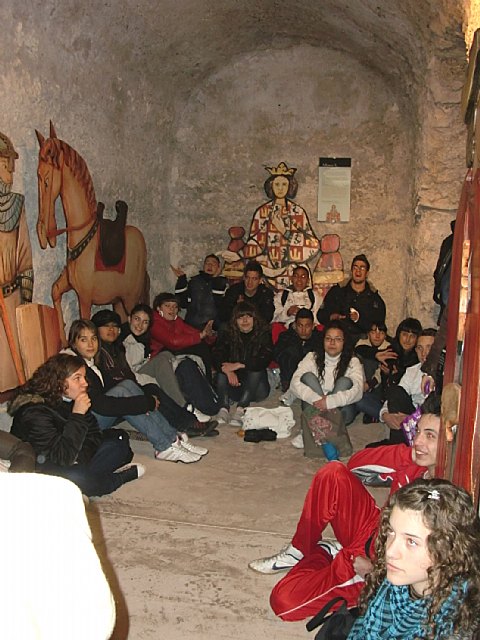 Los jóvenes ilorcitanos disfrutaron de un viaje al Castillo de Lorca - 2, Foto 2
