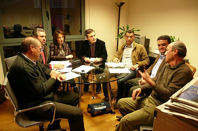 PSOE y FAPA lamentan que la Región no participe en el proyecto “Escuela 2.0” para dotar de aulas digitales a 5º de Primaria - 1, Foto 1