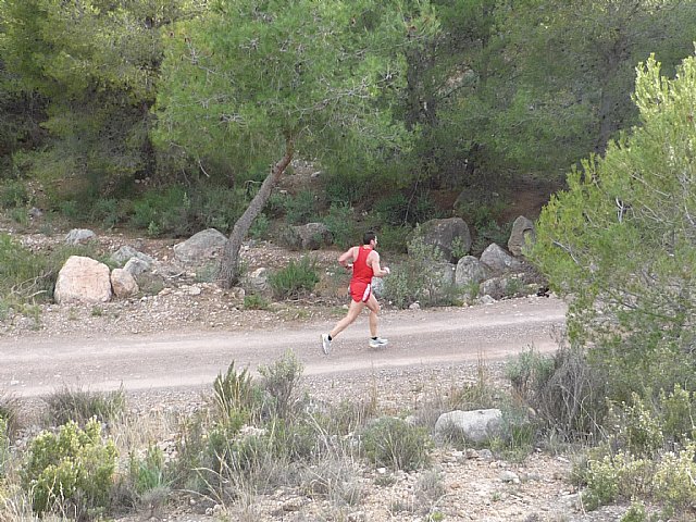 Jose Carlos Gonzalez se alza con la victoria en la tercera jornada del V circuito de carreras del Club Atletismo Totana, Foto 4