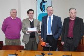 Alhama entrega ms de 5000 firmas en defensa del trasvase